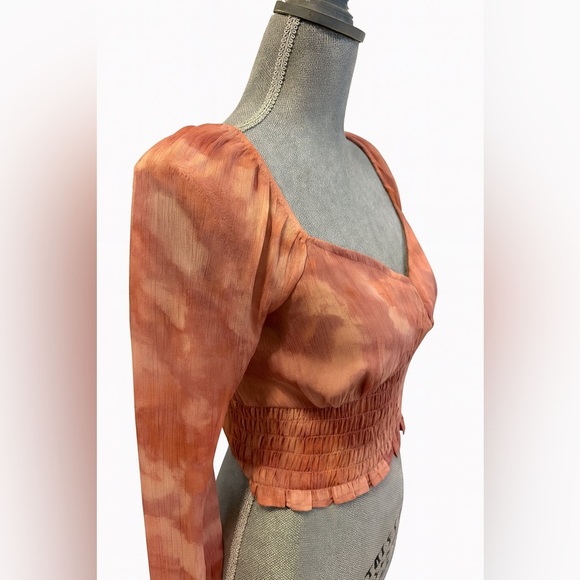 NWT Abound Long Sleeve Smocked Peasant Crop Top, Size S - Picture 4 of 7